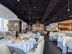 大堂-悦融·京鲁菜·露台花园(安定门店)