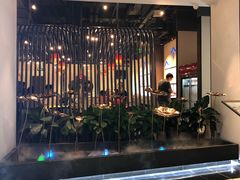 -尚尚仙·酸汤猪手·猪肚鸡火锅(华联万柳购物中心店)