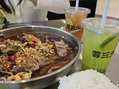 -蓉三少冒烤鸭·四川小吃集(北京首店)