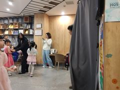 -艺彩童馨舞蹈培训学校(西湖道校区)