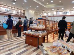面包甜点陈列柜-都恩客(高岛屋百货店)