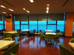 -上海南汇嘴大堤酒店
