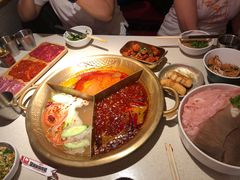 三拼锅底-小龙坎火锅(全球总店)