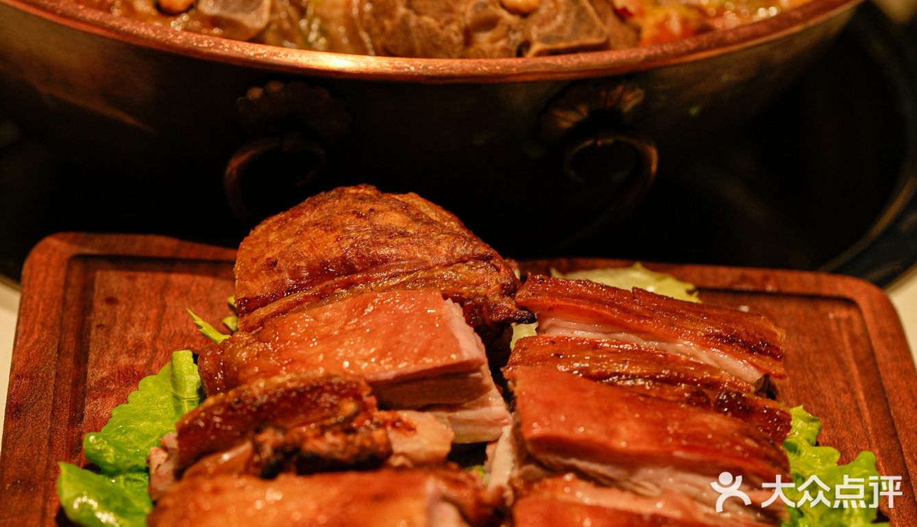 🎈🎈🎈这位客官，请来足球世界里品上等滩羊肉吧~