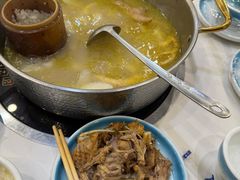 人参滋补鸡-朴小妹人参鸡汤火锅(长白山万达店)