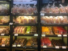 -皇冠幸福里动物奶油生日蛋糕(万达店)