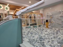 -碧中海汤泉汗蒸酒店