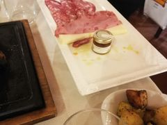 -奥斯特牛排馆(圣母百花大教堂)