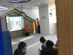 -红黄蓝早教(西海岸旗舰中心)