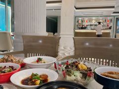 -浅深(世茂滨江精品店)