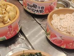 -龍歌自助小火锅(市南金茂湾店)