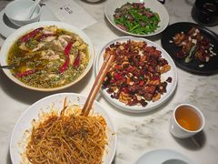 -初蓉丨遇见新川菜(亲贤街荣耀店)