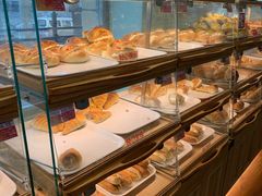 面包甜点陈列柜-新侨三宝乐面包店(崇文门店)
