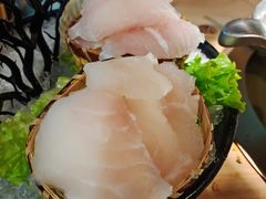-湊湊火锅·茶憩(杭州湖滨银泰in77店)