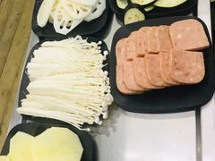 -赞酱川式烤肉(蜀都万达店)