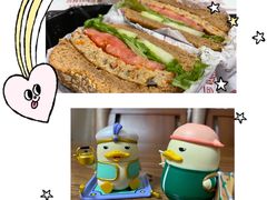 -The Habit Burger Grill 哈比特汉堡(世博店)