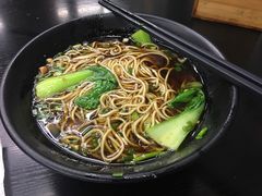 -丽影重庆小面(定西路店)