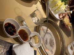 -余欢领鲜火锅(新街口店)