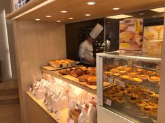 面包甜点陈列柜-好利来(望京中福店)