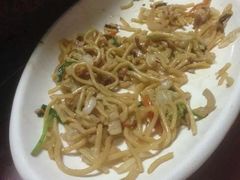 -悦牧·酸汤牛肉火锅(沃尔玛店)