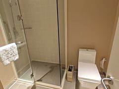 -上海中航虹桥机场泊悦酒店
