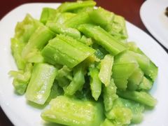 拍黄瓜-宗泉烤全羊·烤羊腿·家常菜(解放东路店)