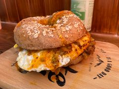 -Catch Bagel(芳草地店)