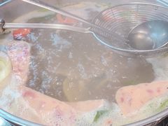 -乡土黄·鲜牛肉火锅·小龙虾(兴业街店)
