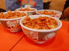 辣白菜五花肉饭-吉野家(锦辉商城黄河路店)