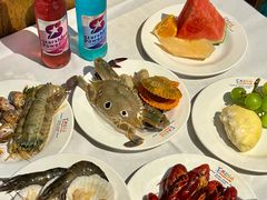 -领鲜活海鲜榴莲自助火锅(东门店)