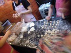 小笼包是现做的-八婆婆烧仙草(中山路店)