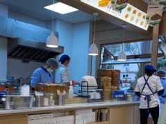 -李与白包子铺(桐梓林店)