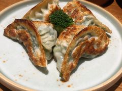 香煎锅贴饺-点心传说·粤菜点心(佐阾虹湾店)