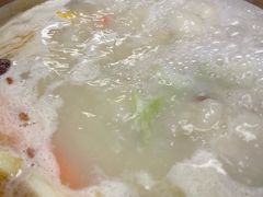 -土连锅·现熬养生汤锅(梁家巷店)