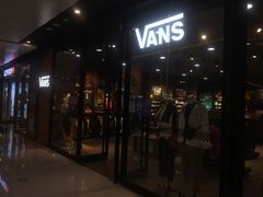 -VANS(槐坊万达店)