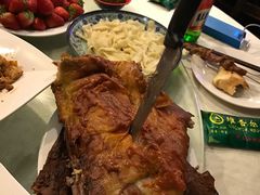 -维吾尔餐厅(宜山路店)