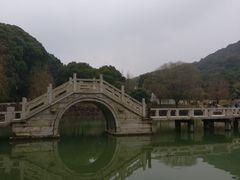 -灵岩山风景区