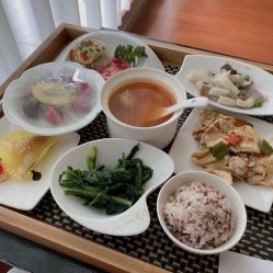 -馨月汇·一悦馨香月子中心(前滩店)