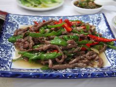 -鲁朗纳麦石锅鸡庄园