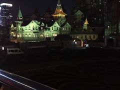 -FullHouse桌游跑团血染剧本杀(南京西路店)