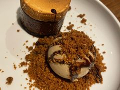 -ROAST coffee & eatery