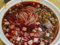 -覃肥叔桂林米粉(粮道街店)