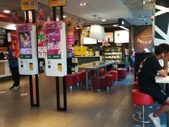 -麦当劳(田林好又多店)