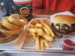 -FATBURGER 特富客汉堡(外交公寓店)