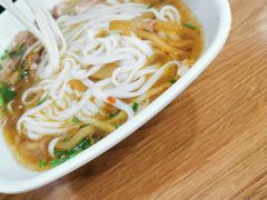 肉丝粉-双燕楼(韶山路店)