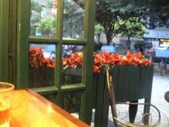 10-06-02_18-52-玛格萝妮比萨屋(四平店)