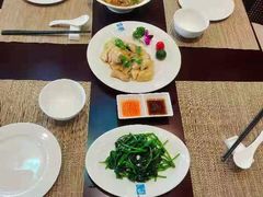 -亚龙湾老厨房·海南家常味