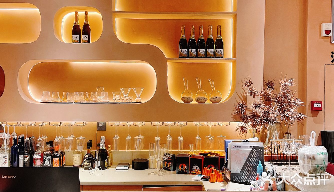 爱马仕橙小洋楼🌆AMA新派融合料理