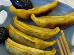 -老新隆牛肉锅贴(新街口店)