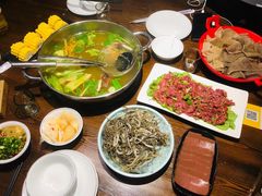 -乡土黄·鲜牛肉火锅·小龙虾(兴业街店)